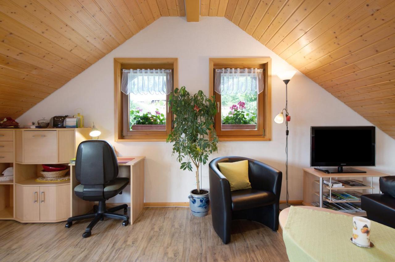Ferienwohnung Blasi Mit Alpensicht Ibach Buitenkant foto