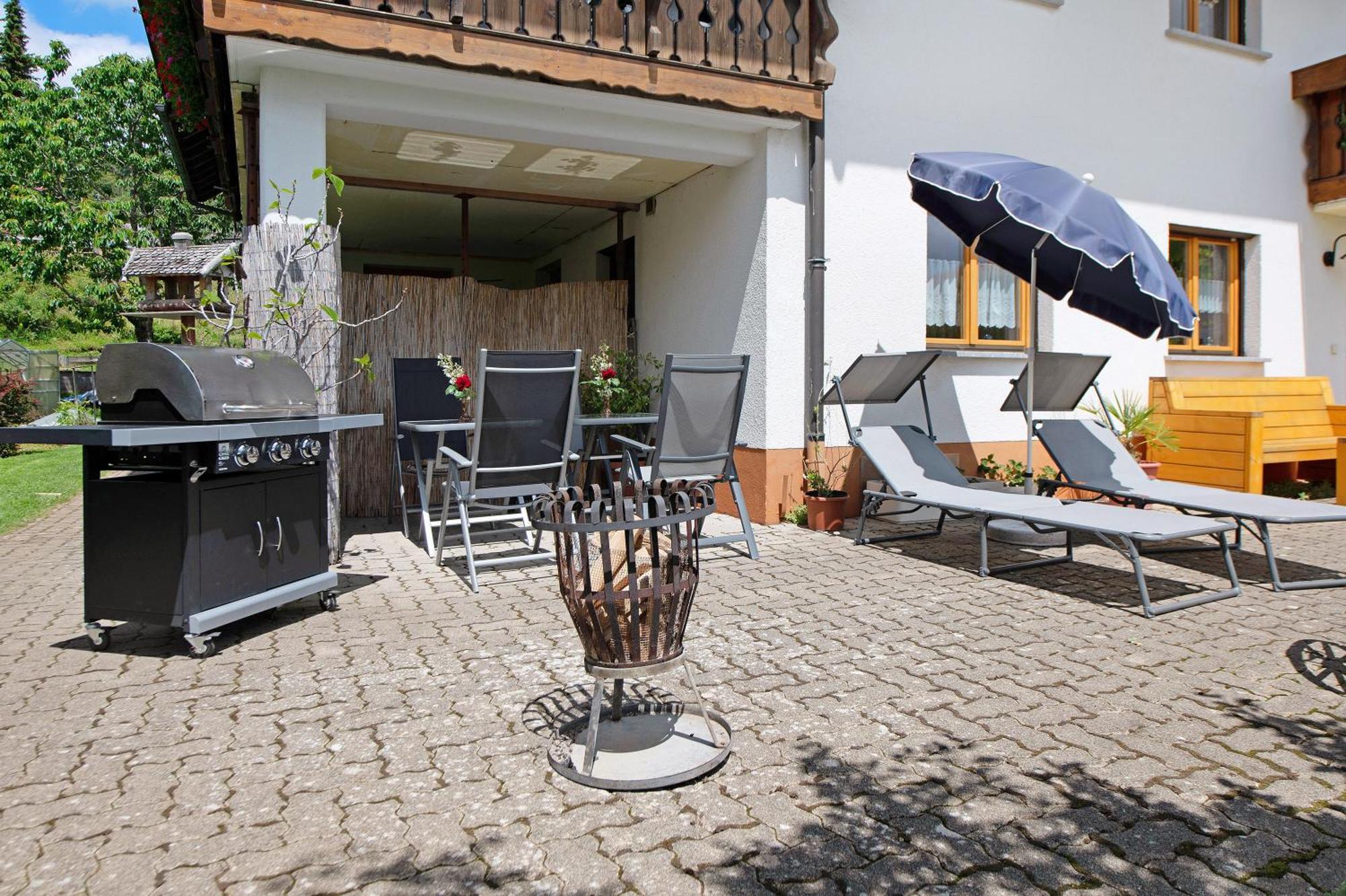 Ferienwohnung Blasi Mit Alpensicht Ibach Buitenkant foto